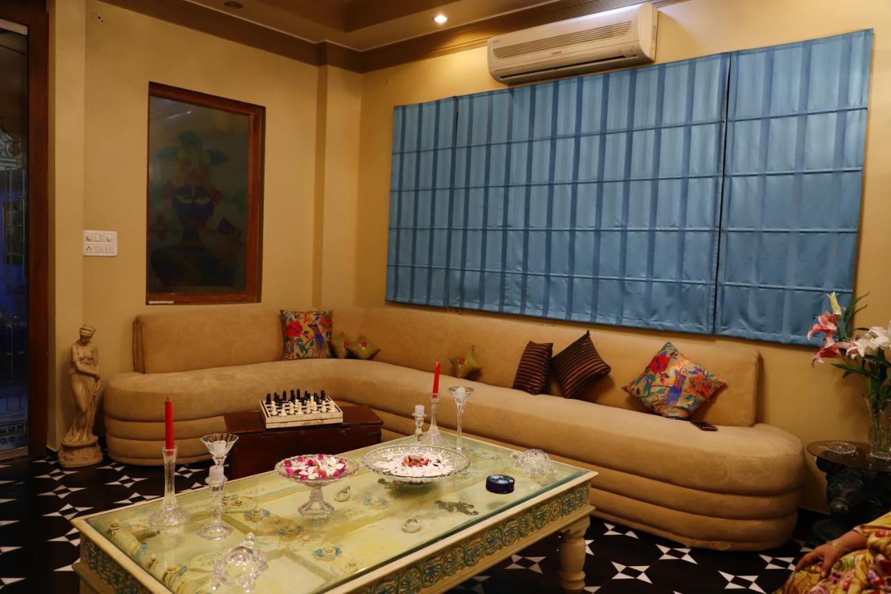 Aura Homestay Royal Villa 자이푸르 외부 사진