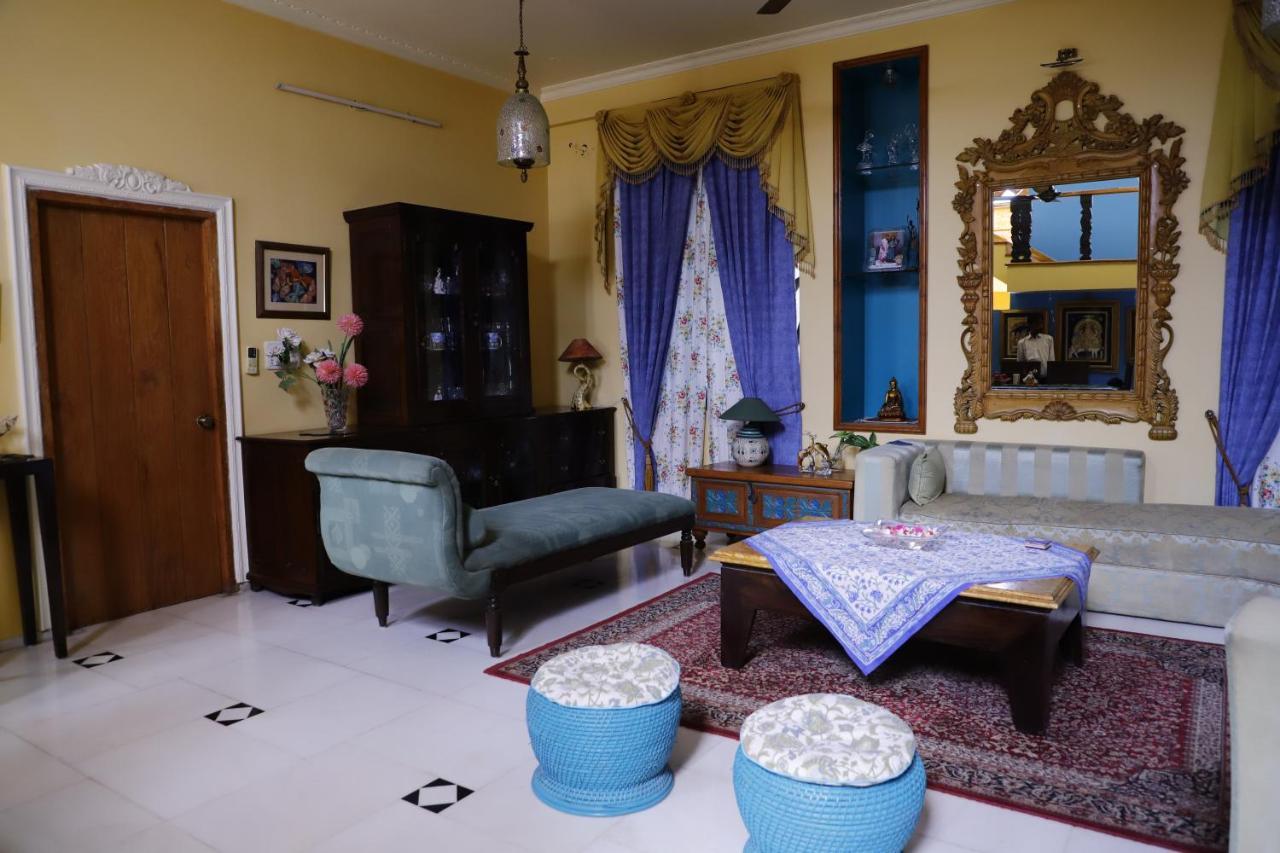 Aura Homestay Royal Villa 자이푸르 외부 사진