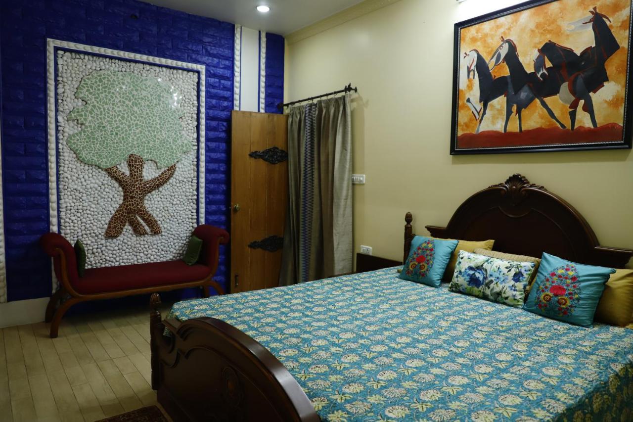 Aura Homestay Royal Villa 자이푸르 객실 사진